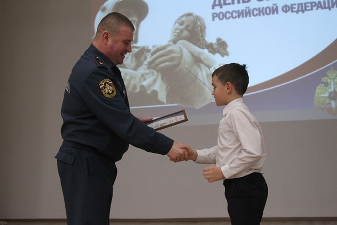 В Севастополе наградили победителей Всероссийской онлайн-олимпиады по  пожарной безопасности | Новости портала ВДПО.рф